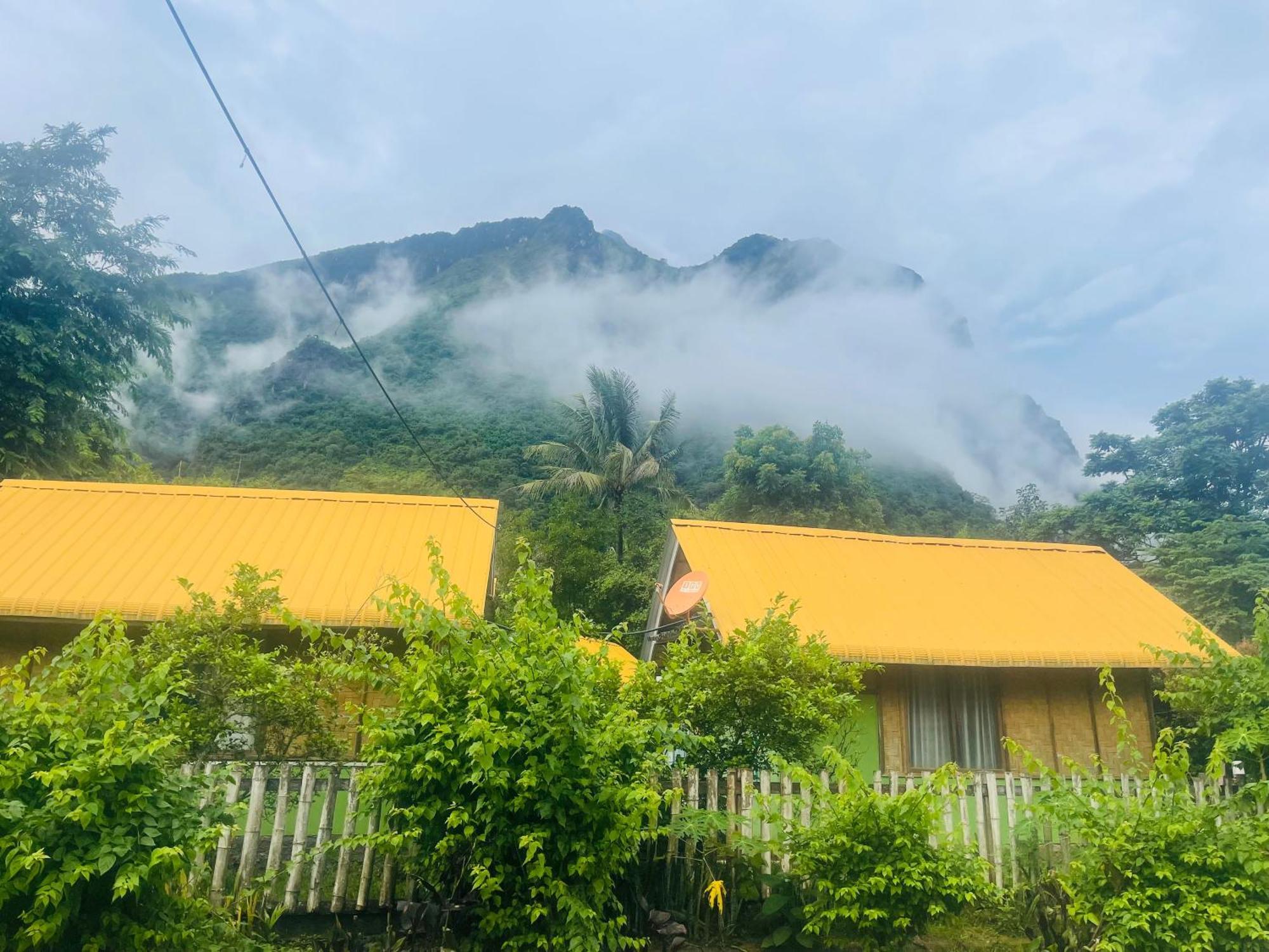 Nong Khiaw Ing Ing Mountain View Bed & Breakfast Dış mekan fotoğraf