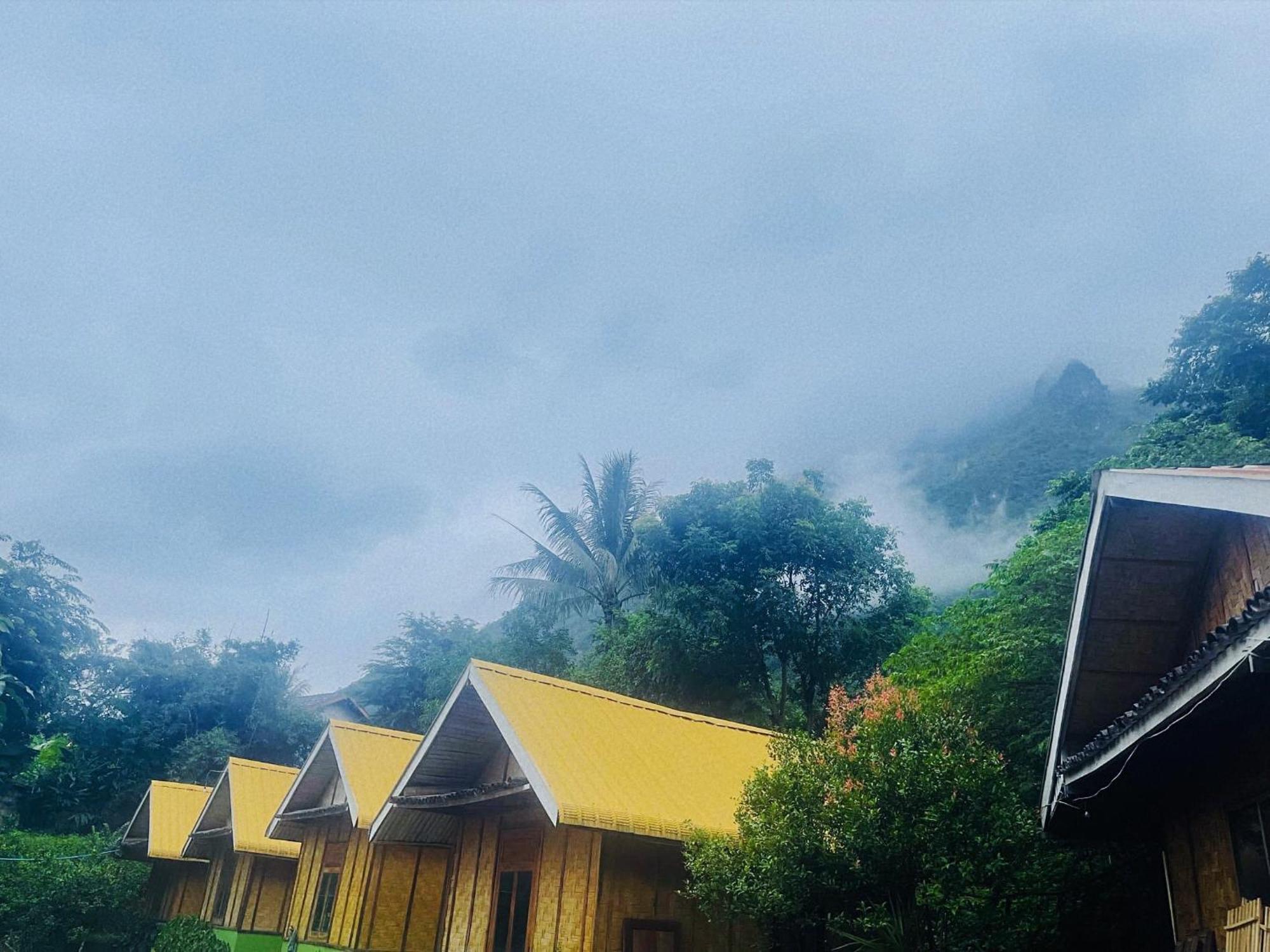 Nong Khiaw Ing Ing Mountain View Bed & Breakfast Dış mekan fotoğraf