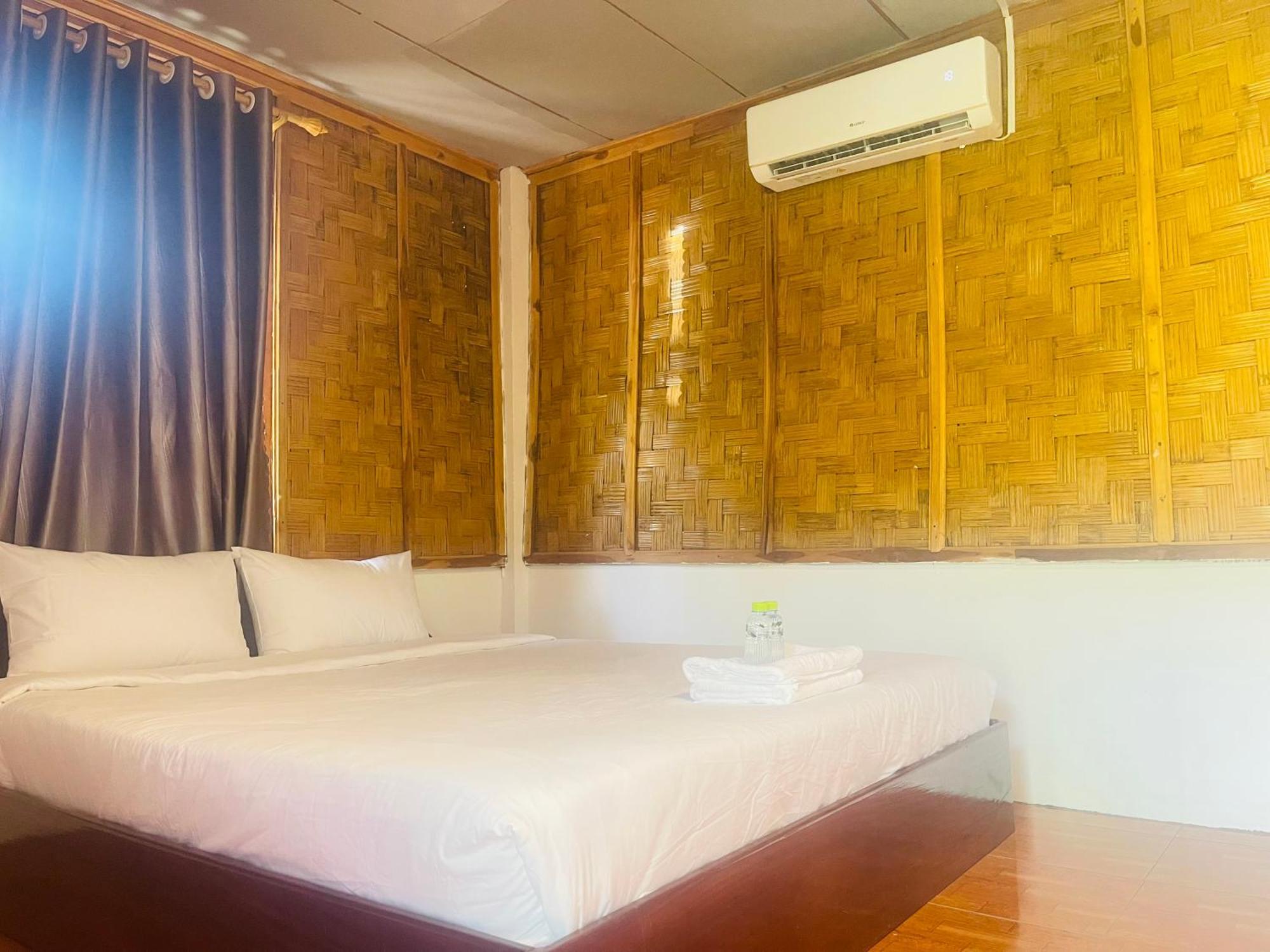 Nong Khiaw Ing Ing Mountain View Bed & Breakfast Dış mekan fotoğraf
