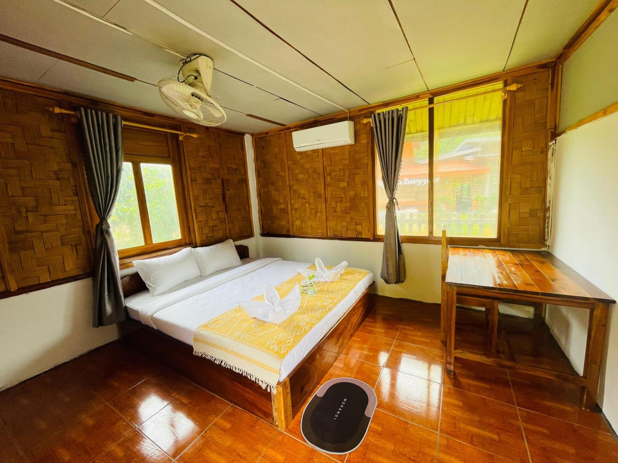 Nong Khiaw Ing Ing Mountain View Bed & Breakfast Dış mekan fotoğraf