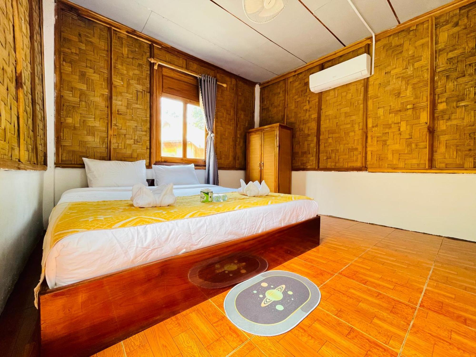 Nong Khiaw Ing Ing Mountain View Bed & Breakfast Dış mekan fotoğraf