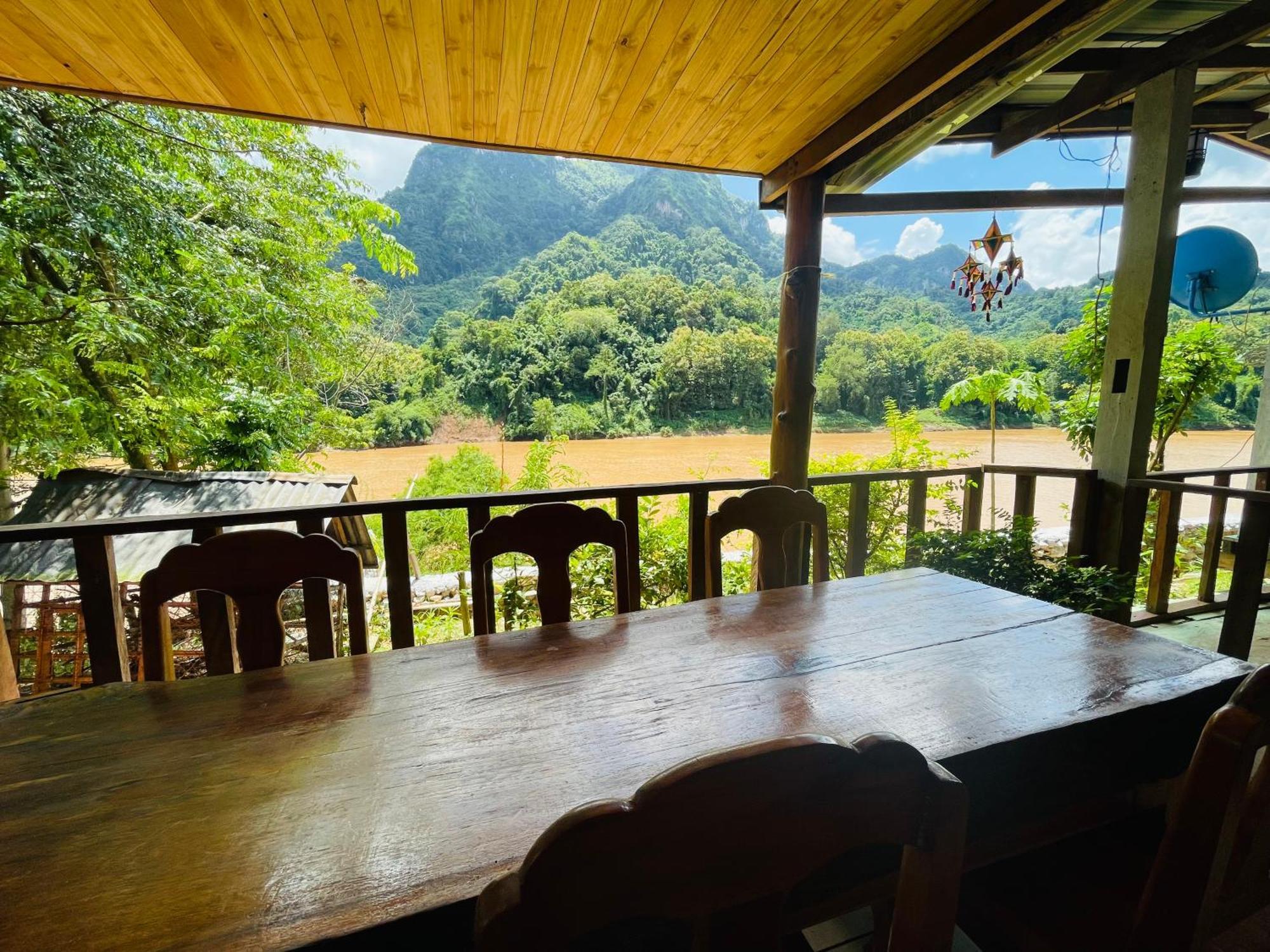 Nong Khiaw Ing Ing Mountain View Bed & Breakfast Dış mekan fotoğraf
