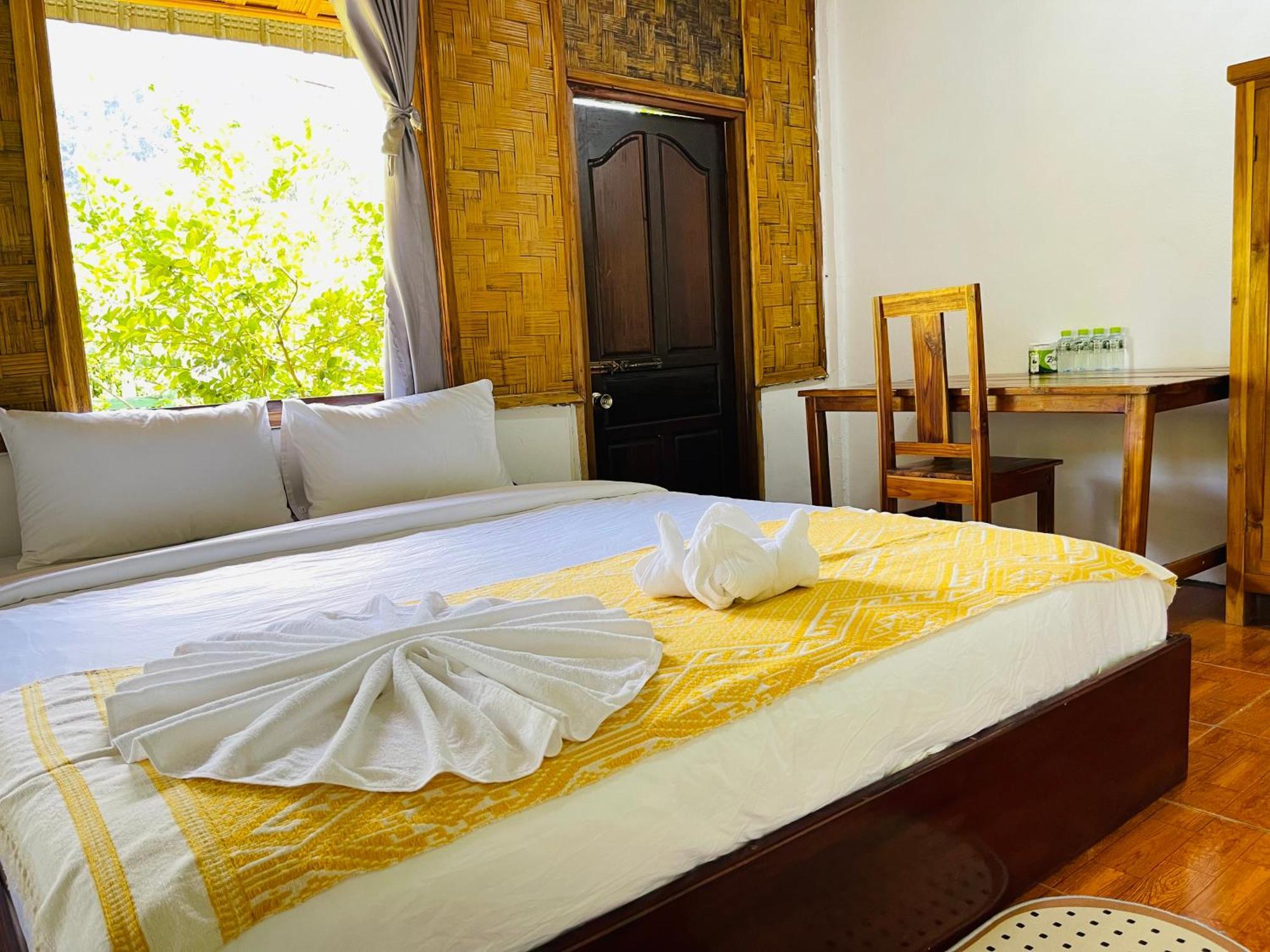 Nong Khiaw Ing Ing Mountain View Bed & Breakfast Dış mekan fotoğraf